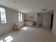 Grand appartement T3 rénové à neuf avec parking - résidence sécurisée - FLEURANCE (32500)